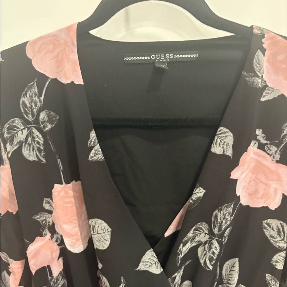 GUESS FLORAL PINK AND BLACK DRESS - Picture 5 of 7